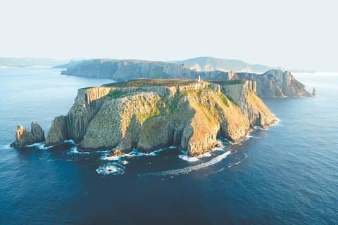 Tasman Peninsula Wilderness Cruise from Port Arthur