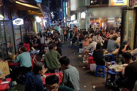 Drinking and Eating through the Alleys of Seoul