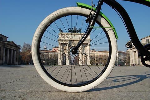 Milan's Hidden Gems: Unique Bike Tour (ENG, NL)
