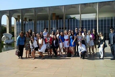 Civic, legal and architectural tourism in Brasilia