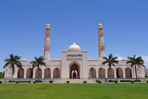 Salalah City private tour - all-inclusive sightseeing tour