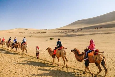 4-Day Private Silk Road Tour: Dunhuang, Jiayuguan and Zhangye