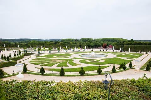 Versailles Château and Gardens Walking Tour