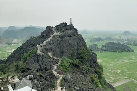 Ninh Binh Day Tour from Hanoi with Tam Coc Boat Trip & Mua Cave