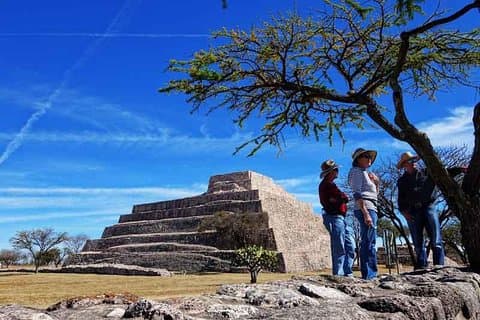 Immersive Cañada de La Virgen Pyramid Tour
