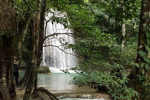 Private Tour : Erawan Waterfall and Bridge over the River Kwai