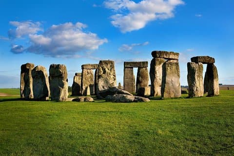 England in One Day: Stonehenge, Bath, the Cotswolds and Stratford-upon-Avon Day Trip from London