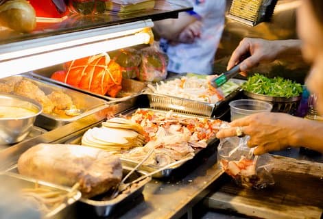 Private Street Food Evening Walking Tour in Ho Chi Minh City