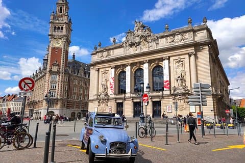 Unique Tour of Lille by Convertible 2CV - 1h00