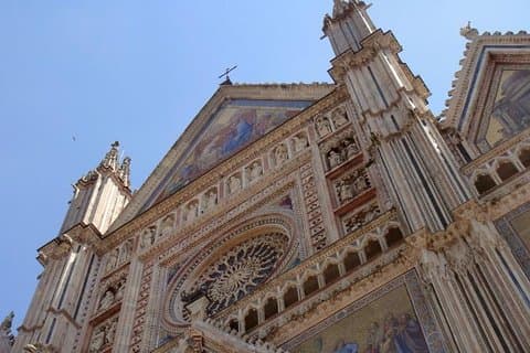 Orvieto and Civita di Bagnoregio (Driver Only/Self Touring)