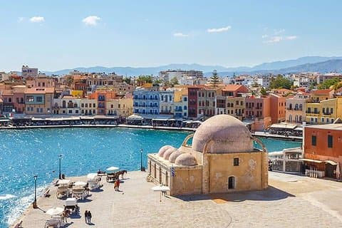 Chania old town and around private tour (price for group of 6)
