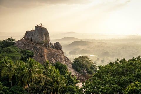 Private Day Trip to Anuradhapura Kingdom and Avukana From Kandy