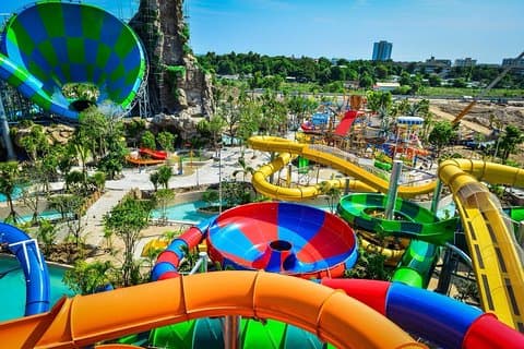 Vana Nava Waterpark Hua Hin Day Ticket include Towel and Locker