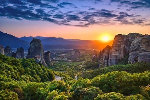 Breath-taking Meteora Sunset Tour