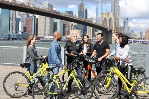 Guided Bike Tour of Lower Manhattan and Brooklyn Bridge