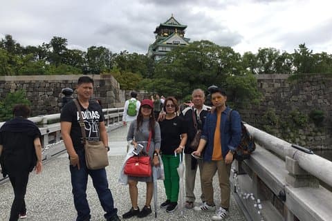 Osaka 4hr Private Tour with Government-Licensed Guide