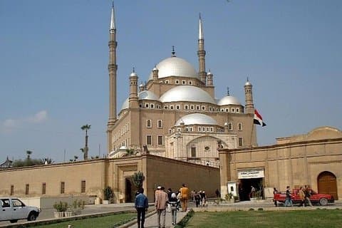 Cairo guide on site tours visit Islamic and Coptic Cairo