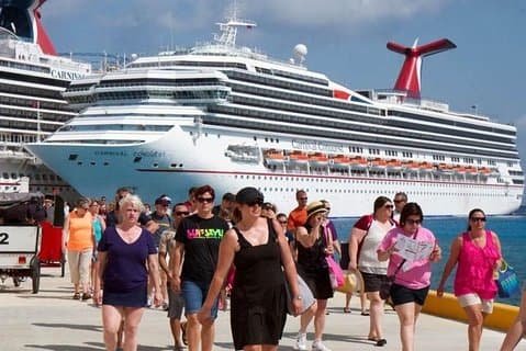 Putrajaya Cruise Excursion: Full Day Sightseeing Tour