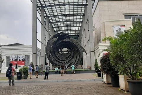 Customized Private Tour Jakarta With Lunch