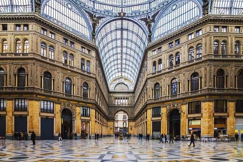Naples panoramic tour and Monumental historic center.