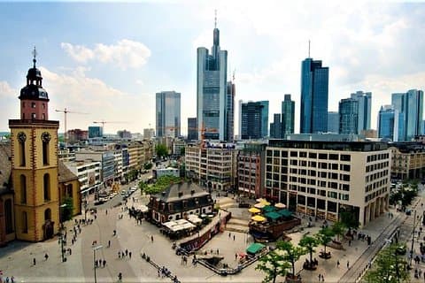 Amazing walking Frankfurt with a local guide
