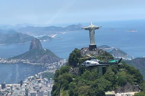 Helicopter Flight - Wonderful City - RJ (Private Flight - 4 people)