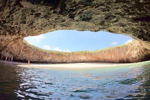 Guaranteed hidden beach-marietas islands.