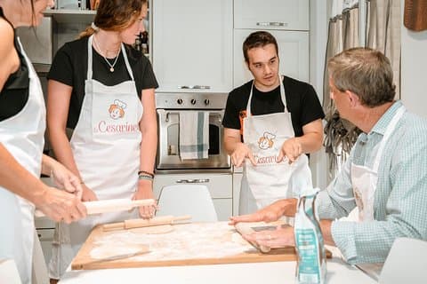 Small group Pasta and Tiramisu class in Rimini by Cesarine