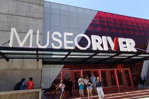 Skip line River Plate Monumental Stadium and Museum Guided Tour