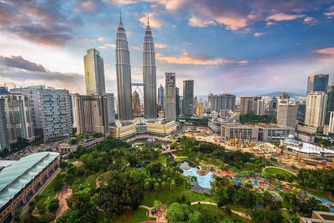 Kuala Lumpur Must-See Landmarks with Professional Tour Guide