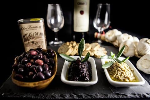 Nice Food Tour – A Full Meal on French Riviera by Do Eat Better