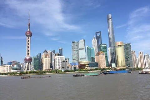 Private Tour of Shanghai Museum, Yu Garden and Shanghai Tower with Pickup