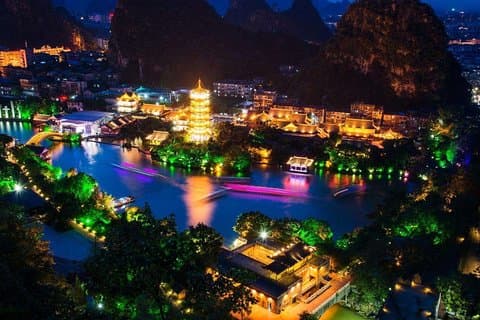 Private Guilin Illuminated Night Tour with Two Rivers and Four Lakes Cruise