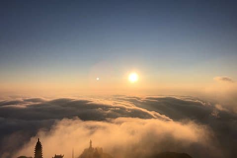 Hiking Fansipan in 1 day