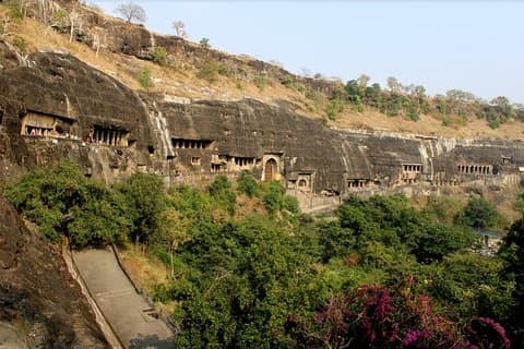 Ajanta and Ellora Caves Guided Private Day Tour from Aurangabad