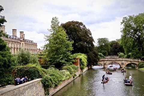 Shared Punt Tour - Cambridge