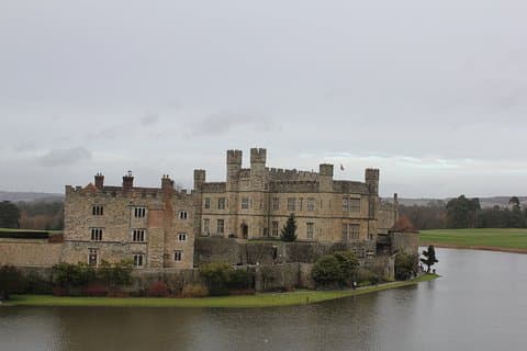 Canterbury Cathedral, Leeds Castle and Dover Castle Private Tour