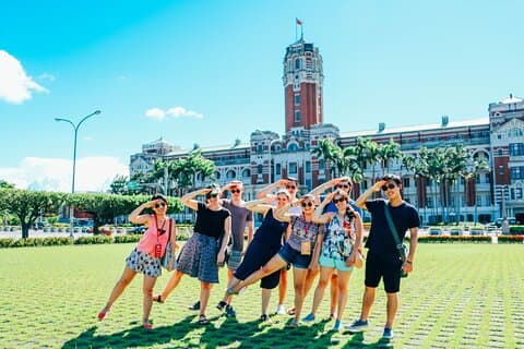 Taipei Old Town - Taiwan Introduction Walking Tour (Tip-Based)