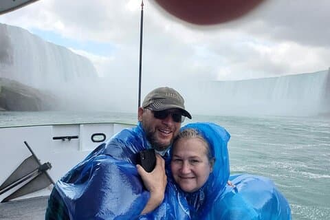 Niagara Falls All-American Boutique Tour (Small Group max 6)