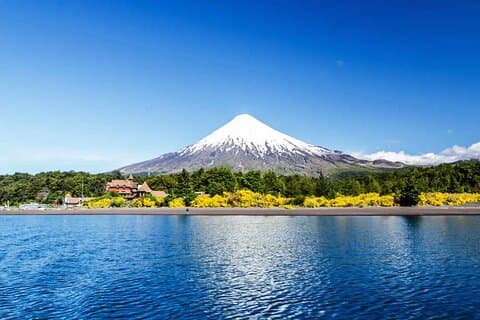 Todos los Santos Lake and Villa Peulla Tour