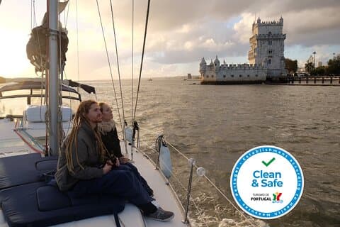 Lisbon: Views of Lisbon relaxing on a Sailboat-Sunset or Day Tour