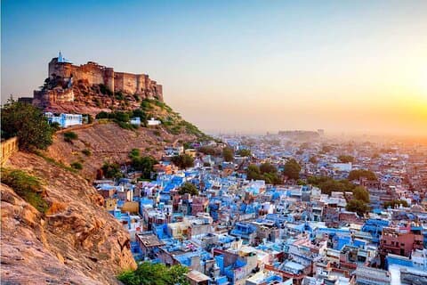 Jodhpur to Udaipur Drop with Stops at Ranakpur and Kumbhalgarh