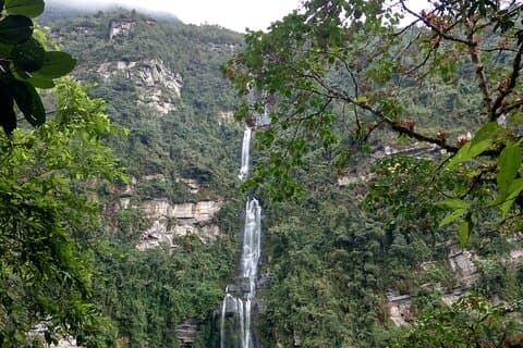 Visit to La Chorrera Natural Park Private Tour from Bogotá. (8 Hrs.)