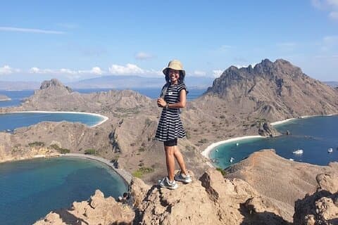 1- day Komodo Island Hopping Tour by Speed Boat departure From Labuan bajo