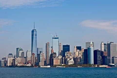 Private Roundtrip New York Airport Transfer to New York City