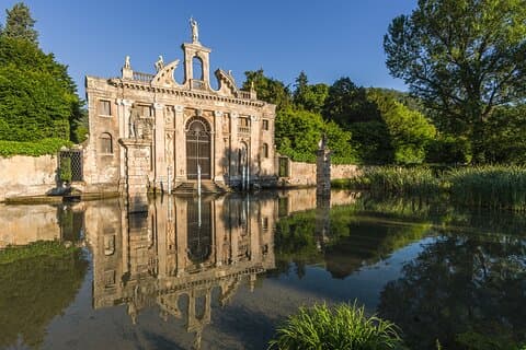 Tour to Villa dei Vescovi and the Valsanzibio Garden