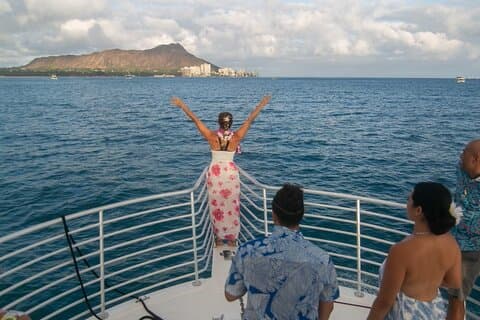 Waikiki: BYOB Sunset Cruise