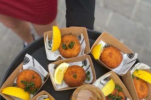 Private Food & Drink Tasting Tour in Ghent