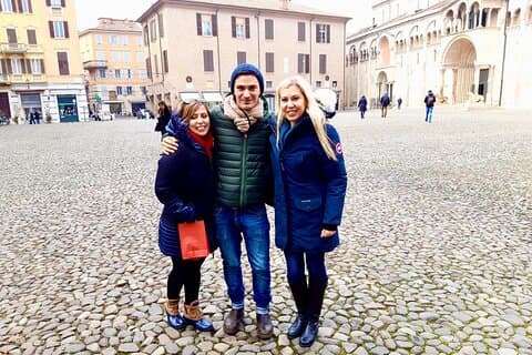 Kickstart Bologna: Private & Custom Tour With a Local Guide
