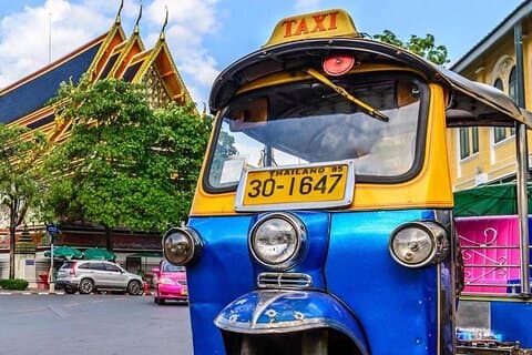 Bangkok Tuk Tuk Tour - Hotel-pickup & Dinner